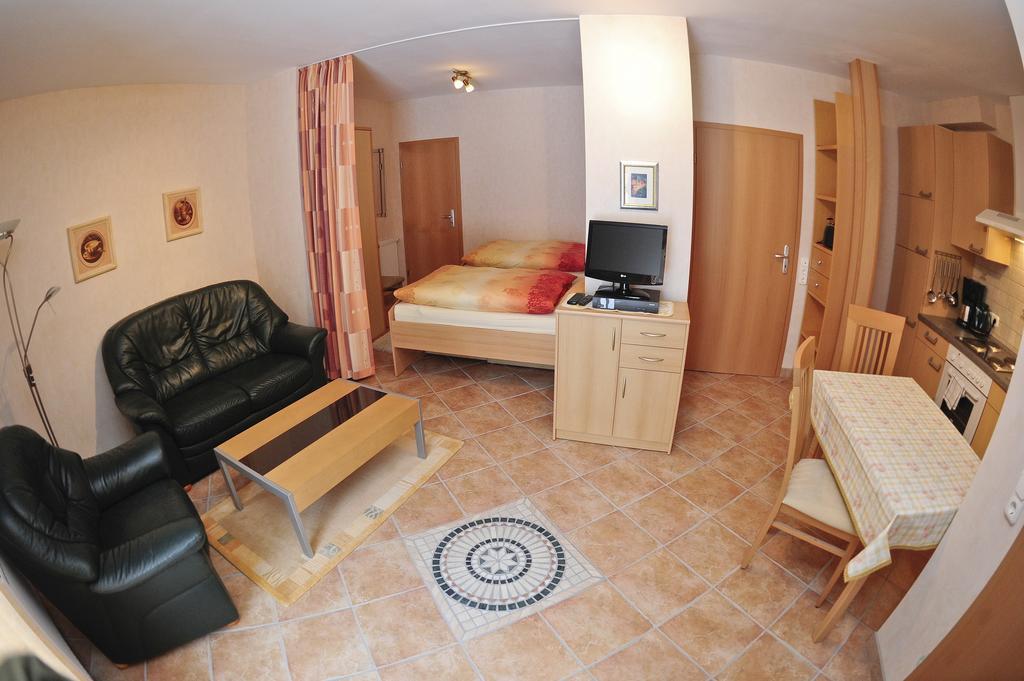 Hotel Der Eichenhof Hellwege Esterno foto