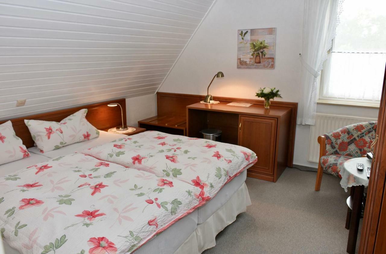 Hotel Der Eichenhof Hellwege Esterno foto